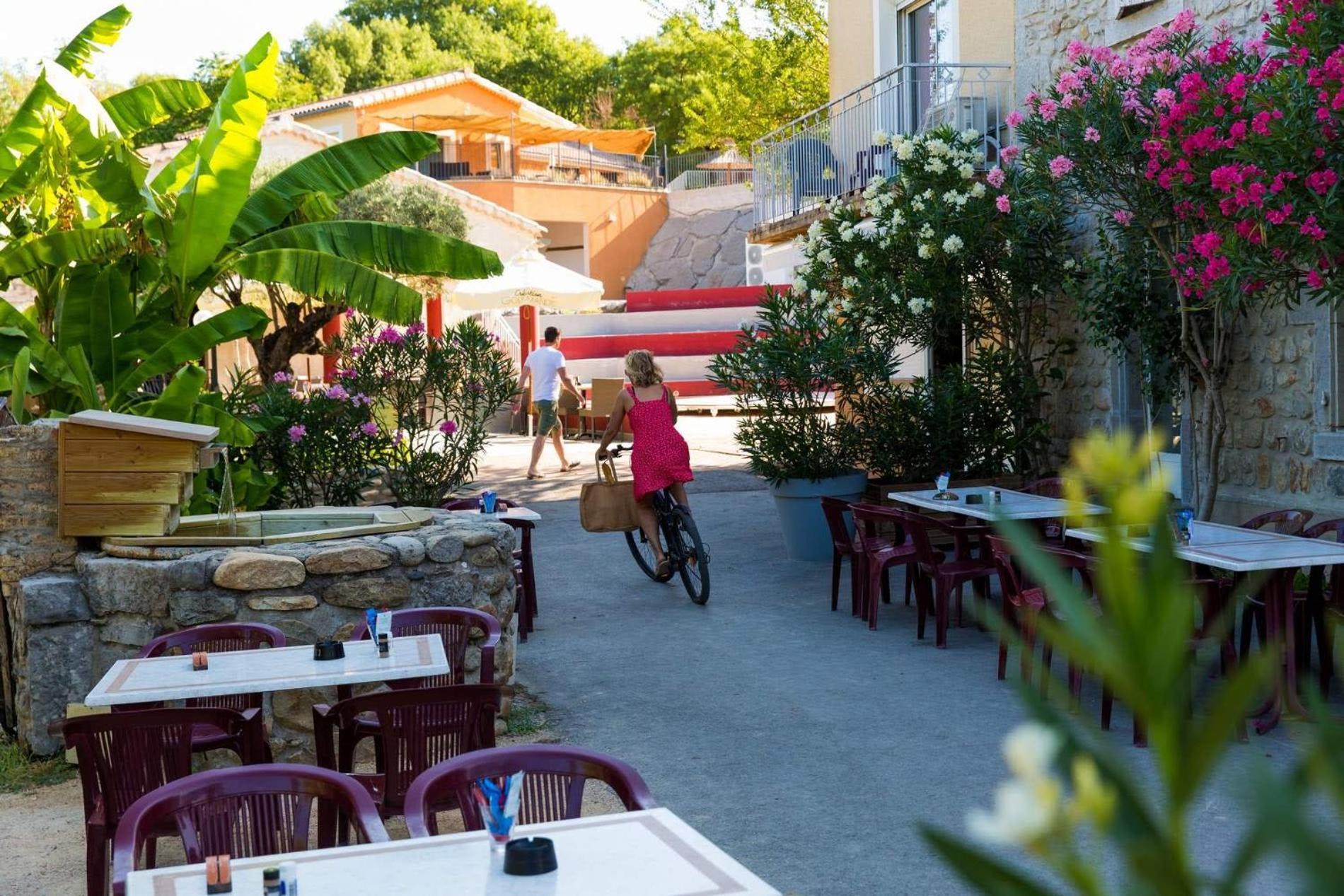Camping La Chapouliere Ruoms Esterno foto